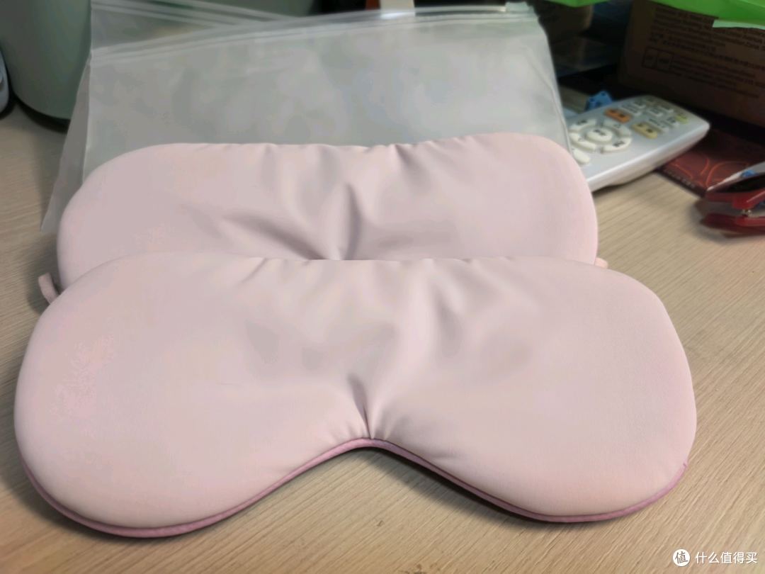 平价挂耳凉温两用眼罩实测|午睡通勤够用,细节有取舍