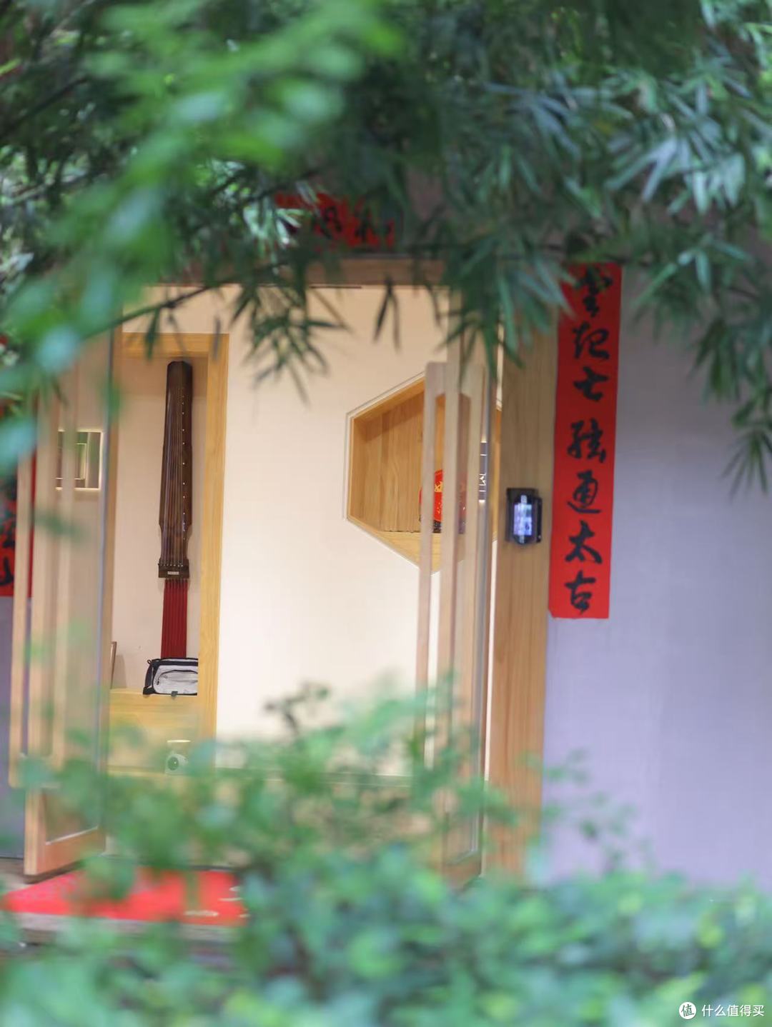 初学古琴去琴馆看看，闭门造车容易造出四不像。