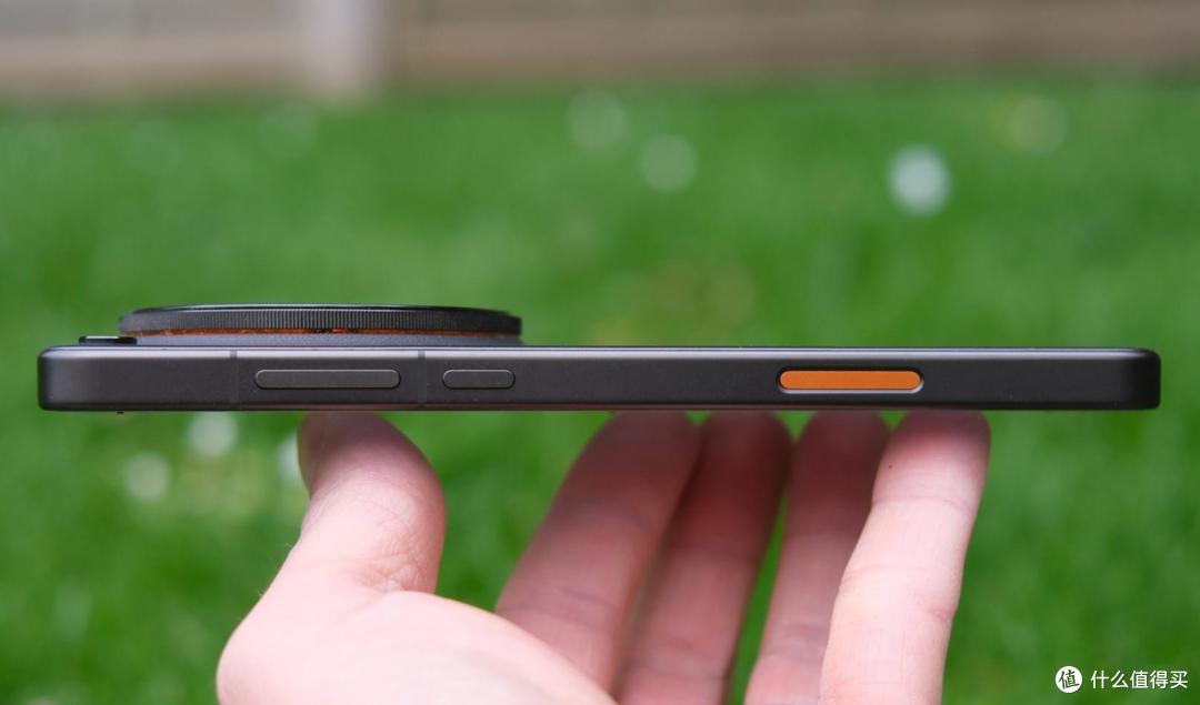 OPPO这次有点疯!OPPO Find X9 Ultra实测:双2亿镜头真的很猛
