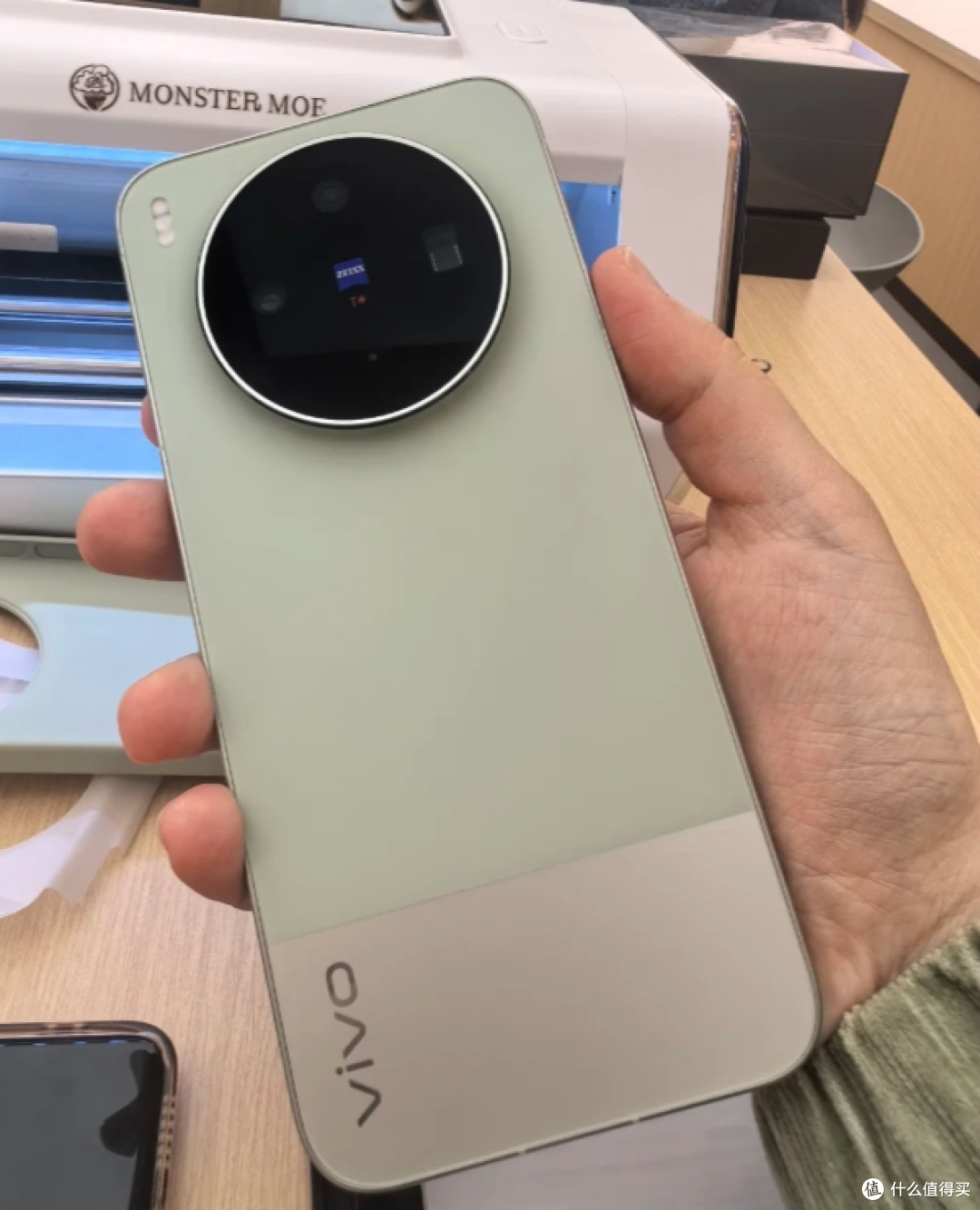 同芯不同体验？vivo X300s和X300 Pro实测，选对不浪费钱