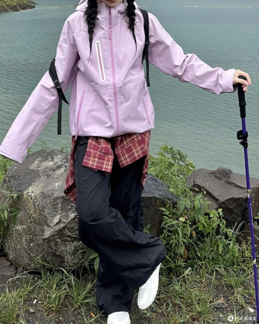 轻量化徒步天花板|伯希和冲锋衣+登山杖硬核实测!