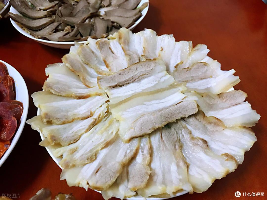 明日立秋,老传统要“咬秋”,食1瓜,吃2果,贴秋膘,舒服入秋