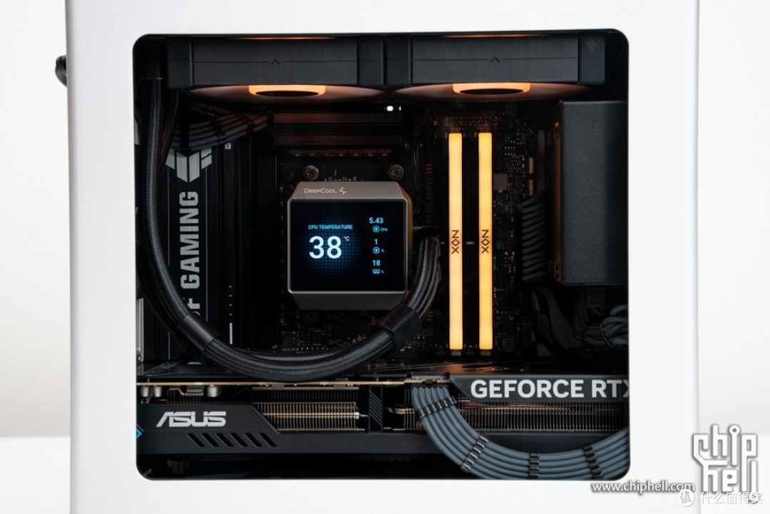 全铝MATX钢炮,COOJ Z18 + 华硕 B850M + 华硕 ATS 5070 装机展示