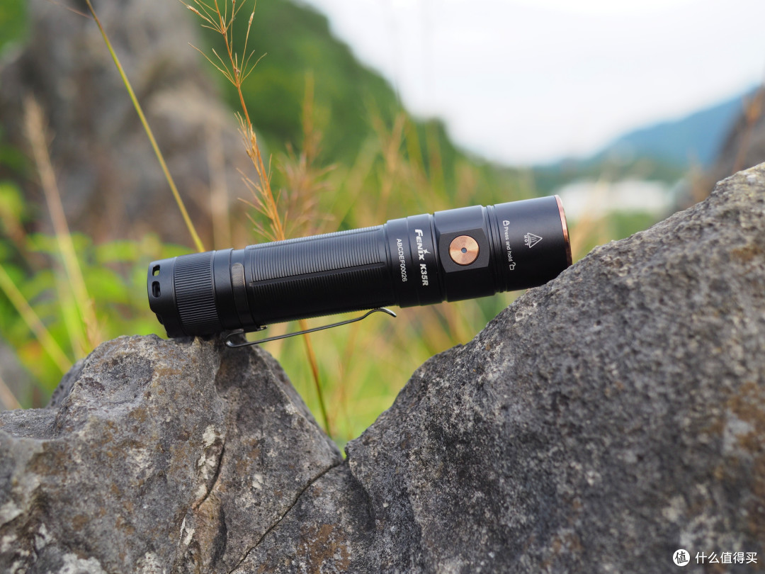 3200流明小巧EDC,西陆户外定制款Fenix K35R手电简单体验