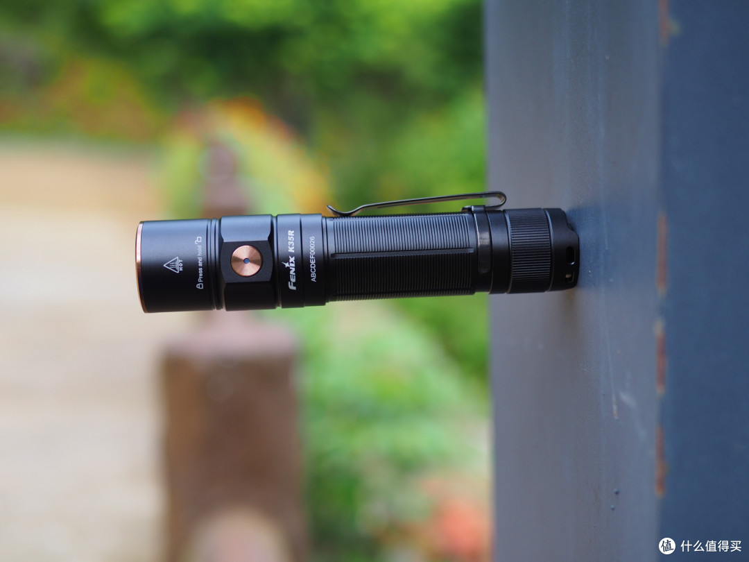 3200流明小巧EDC,西陆户外定制款Fenix K35R手电简单体验