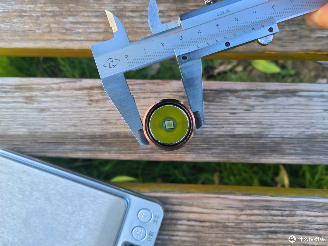 3200流明小巧EDC,西陆户外定制款Fenix K35R手电简单体验