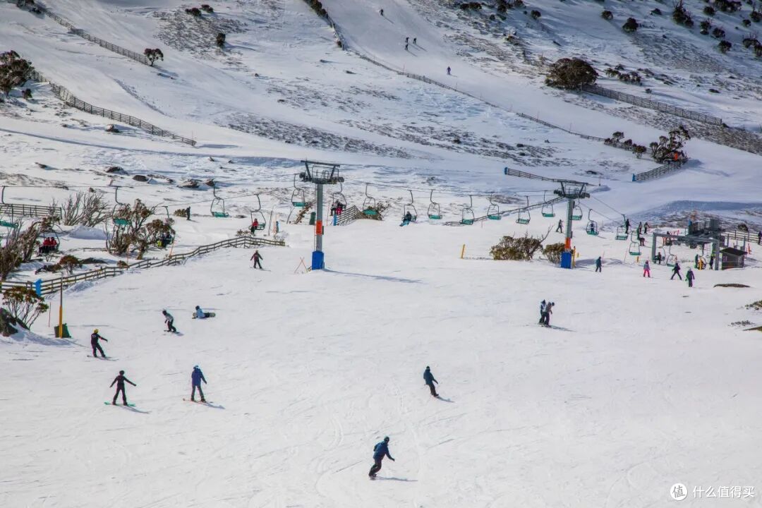 ● Perisher, Snowy Mountains, New South Wales  📷 / © Destination NSW