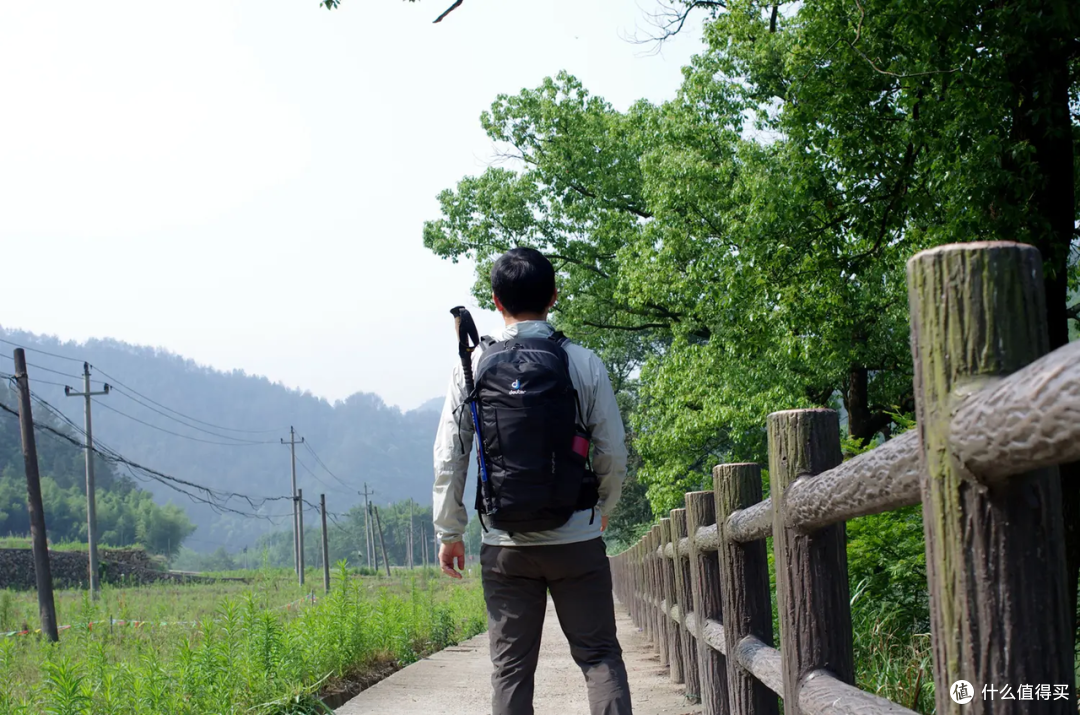 七夕既盼惊喜,也可自我取悦:熟男亲测通勤、商务全能双肩包推荐