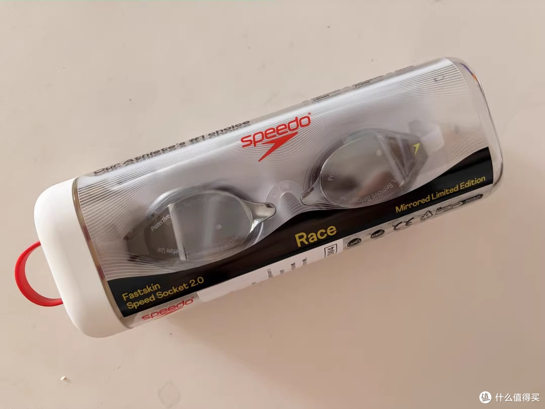 速比涛 Fastskin Speedsocket 2：戴上它，泳池里只剩速度和视野
