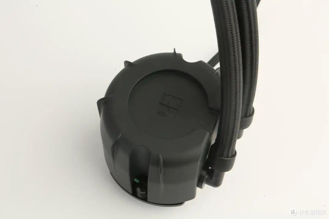 Noctua一体式水冷散热器评测：静音出色，带来稳定的散热效率！