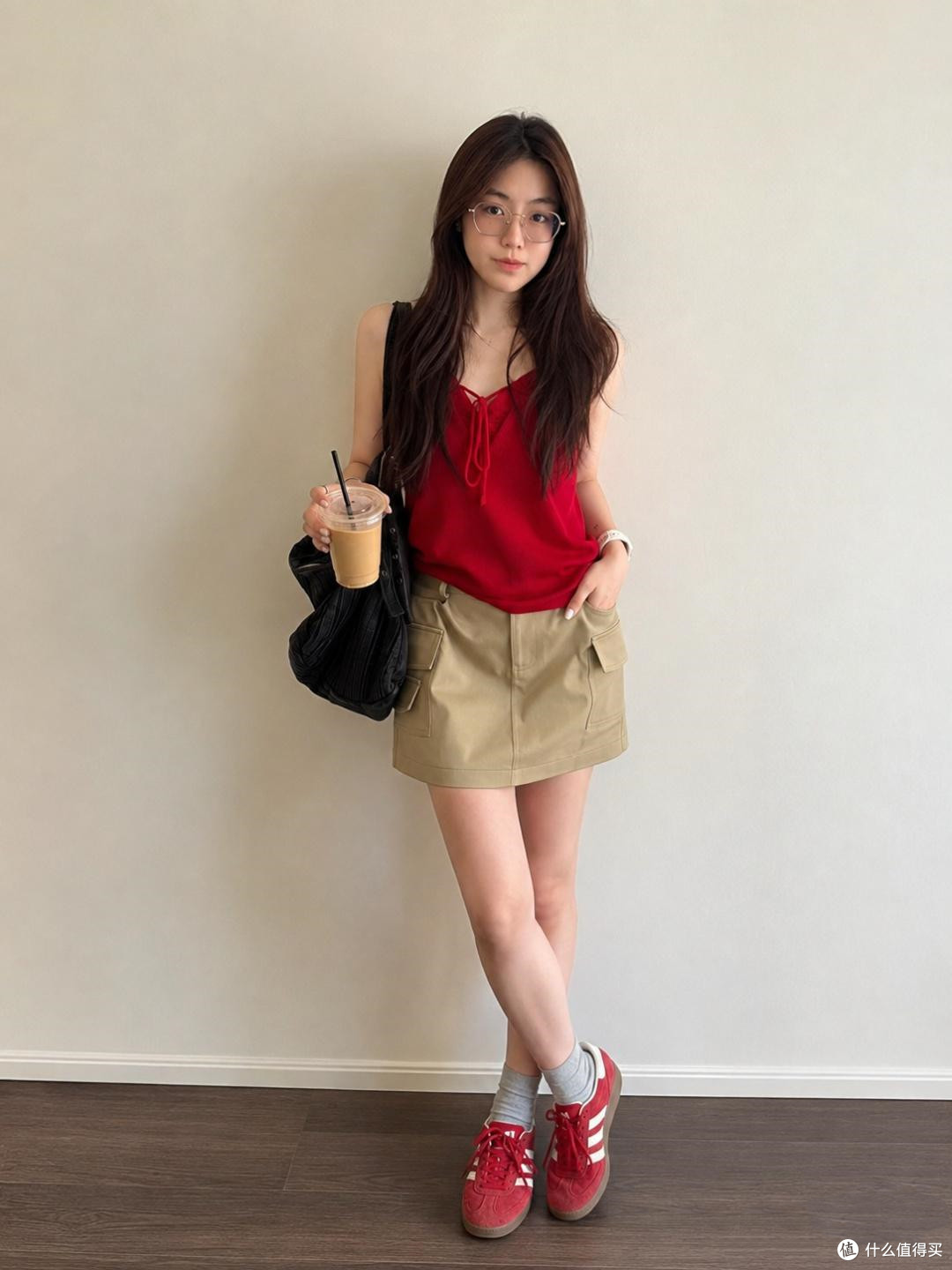 衣柜里一堆衣服,搭不上小红鞋?换个红调以后,随便穿搭都很好看