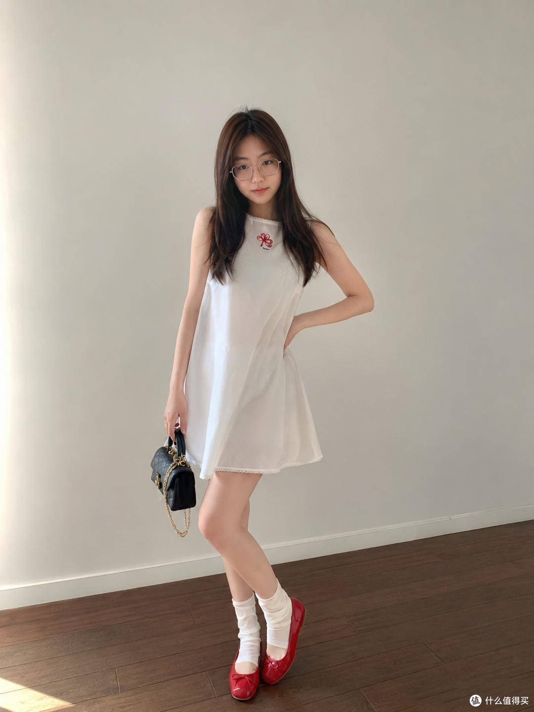 衣柜里一堆衣服,搭不上小红鞋?换个红调以后,随便穿搭都很好看