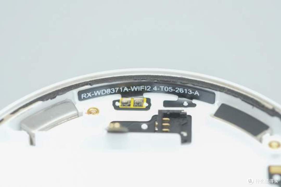 OPPO推出首款跨界自拍潮玩,OPPO Bubble内部硬件用料大揭秘