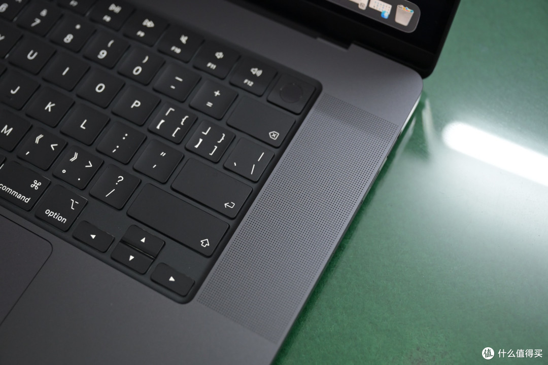 原谅我激动的指纹!苹果 MacBook Pro M5 Pro 16寸开箱
