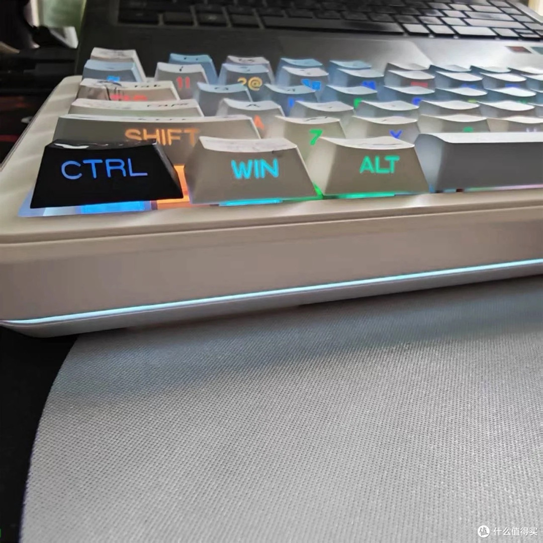 黑吉蛇DK75PRO键盘体验