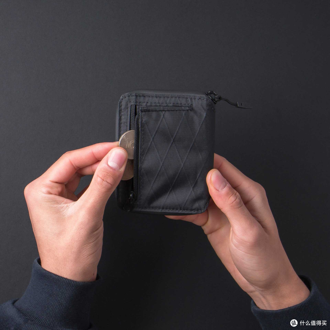 背包面料水太深?4 个技术时代一次讲透,从防弹衣聊到登月舱
