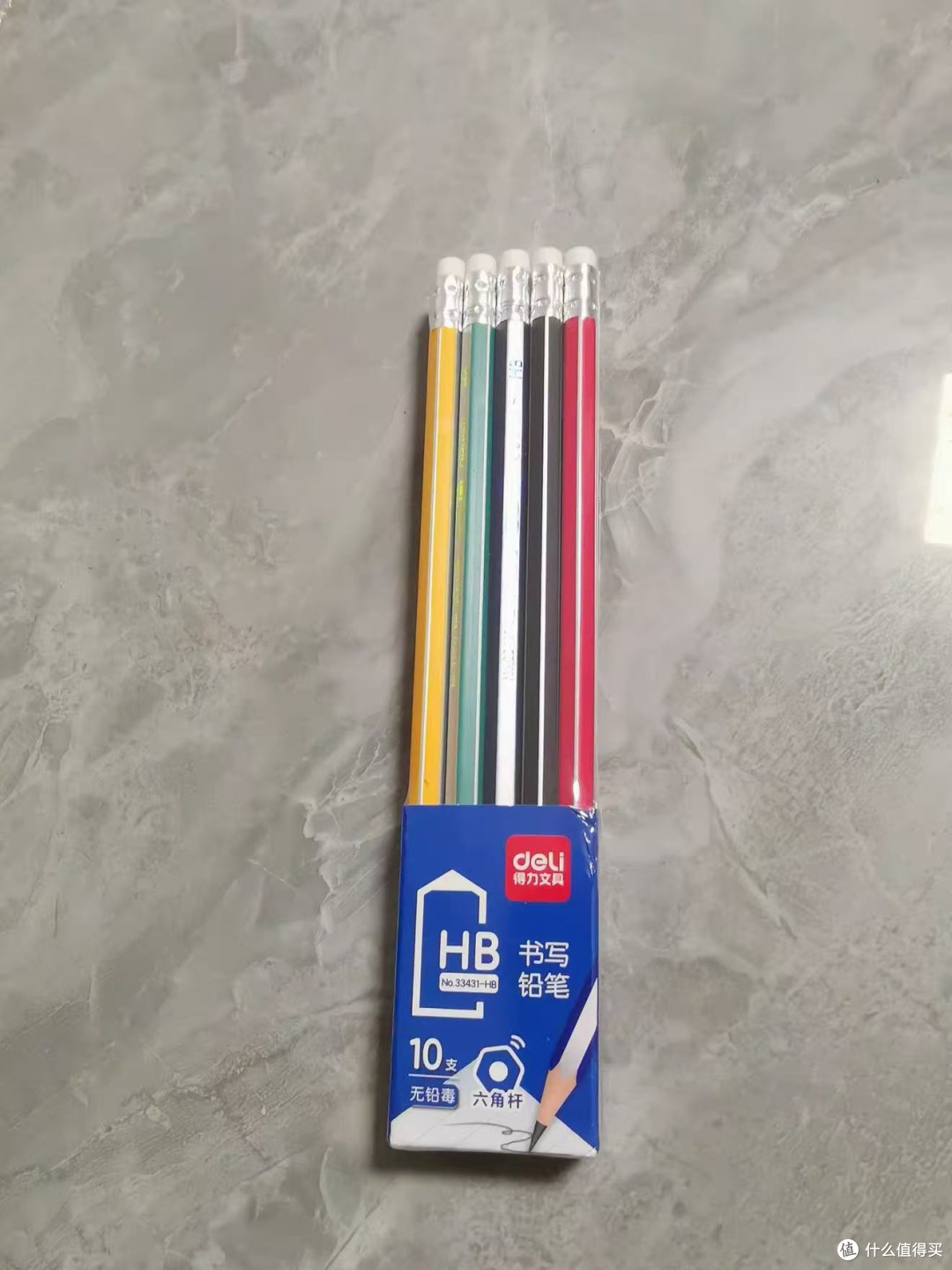  幼儿园宝宝的第一支铅笔！得力六角杆让握笔不再哭