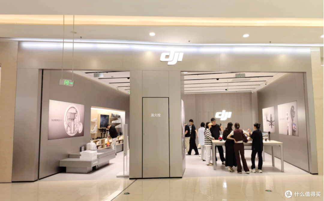 当科技品牌扎堆开线下店铺,三雄极光为“大疆们”做了什么?