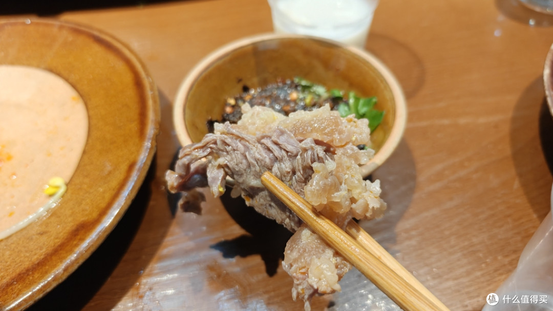 穿苗服品酸汤观瀑布玩漂流,爽爽贵州旅行周记