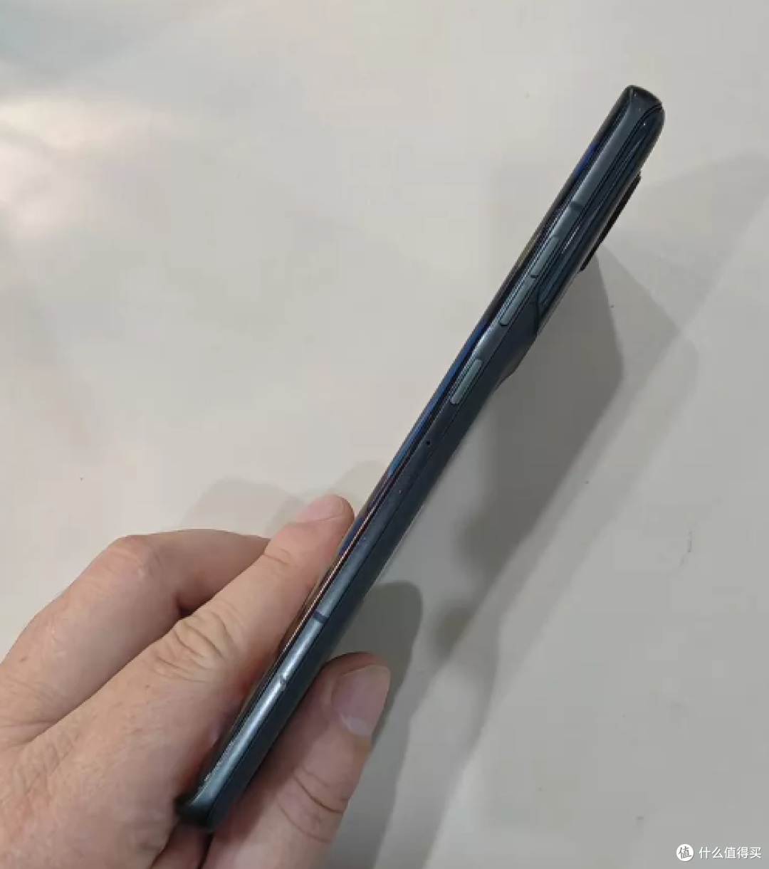 2150元!moto X50 Ultra瑕疵机,16+1T多开能捡吗?