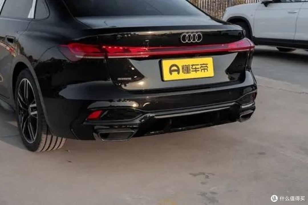 轿跑，也可以很实用！试驾奥迪A5L，让我改观的"全能"车型
