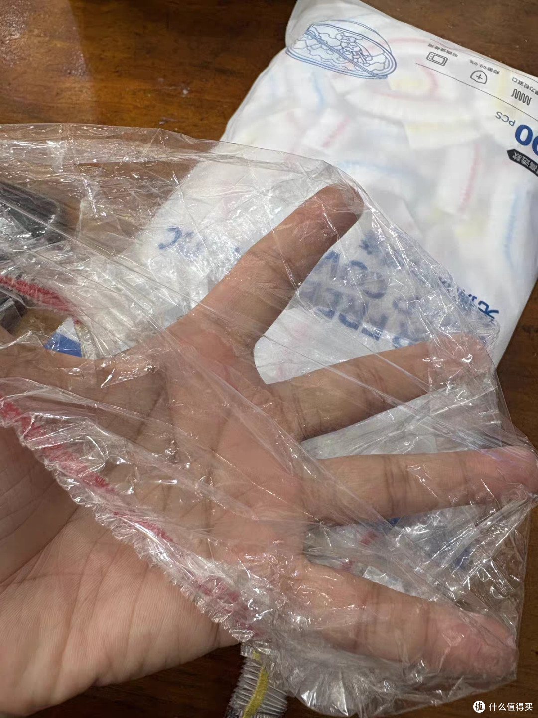 撕保鲜膜撕到怀疑人生?这罩子一套一拉完事
