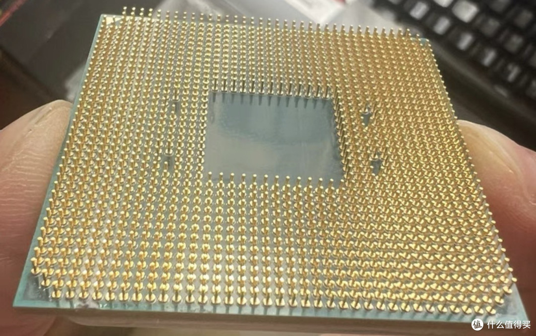 闲鱼大量涌入AMD R5 3600,当年1299的六核神U,330块带原装散热