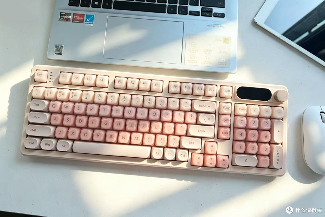 温柔桌搭神器|BOW-G98粉底液三模机械键盘,麻将音码字党狂喜!