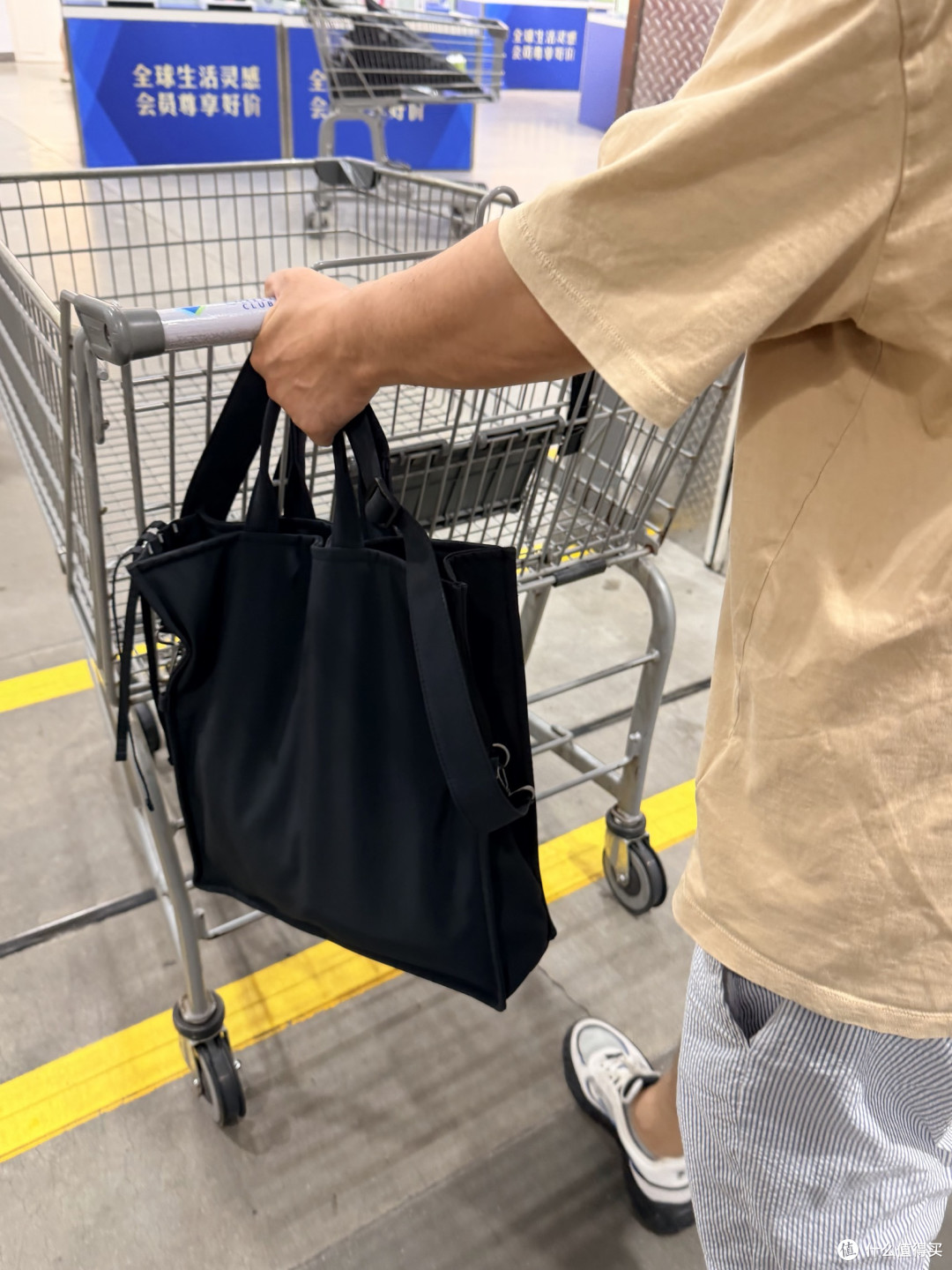 七夕各买各的？这只阿迪“变形包”是我对自己最大的诚意