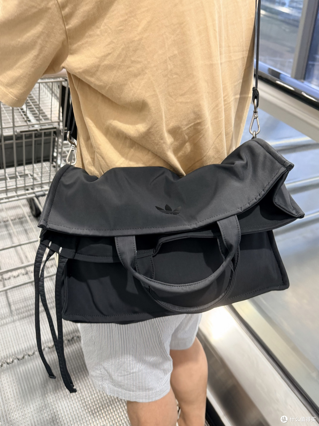 七夕各买各的？这只阿迪“变形包”是我对自己最大的诚意