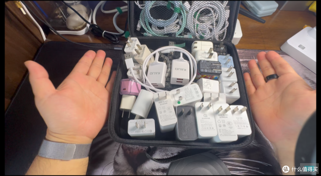 10元两个，EVA硬壳数码收纳包实测，数码玩家的平价收纳解决方案