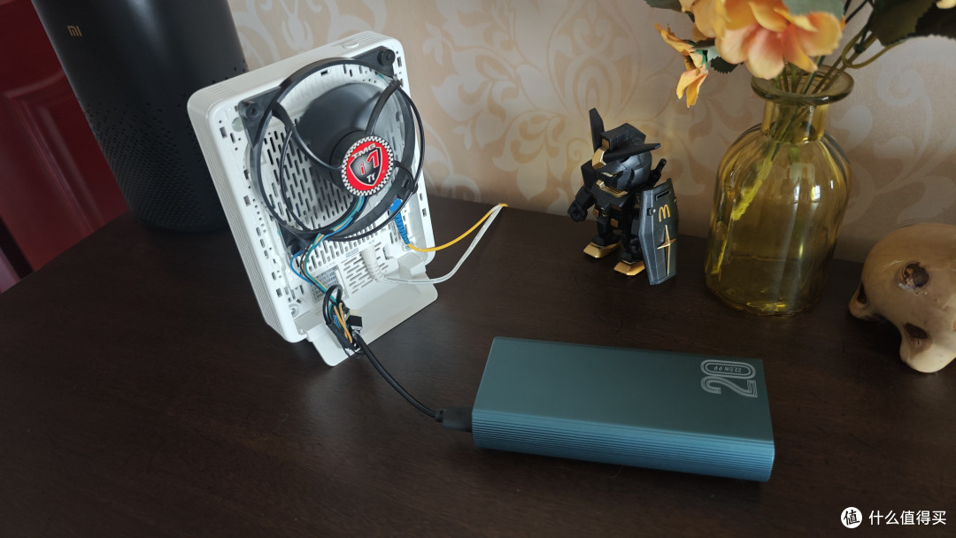 轻松降温30度,2块钱+旧机箱风扇搞定Wifi无线路由器夏日高温问题