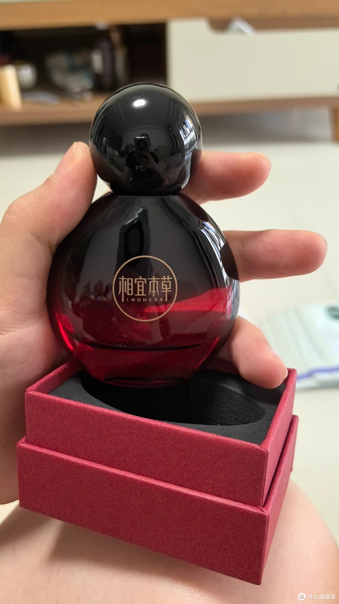 七夕送给老婆的相宜本草红景天水乳霜礼盒,她笑得比玫瑰花还甜