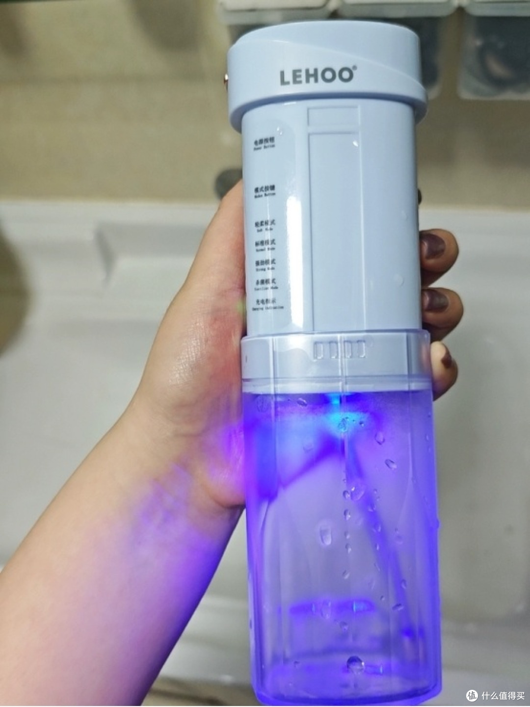 出差党想轻装清洁?便携式冲牙器怎么带,耐用续航都要看清
