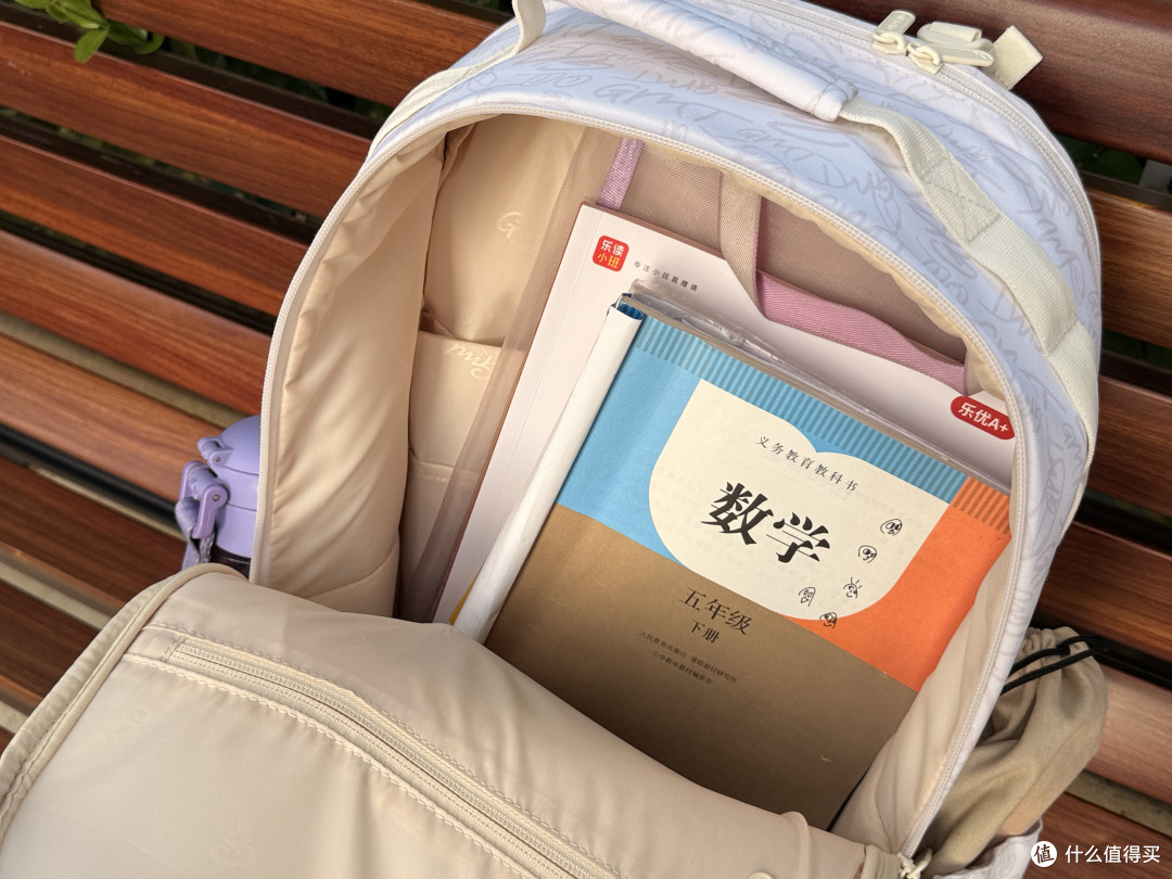 吐槽老婆买书包太贵,三年后被狠狠打脸:GMT护脊书包深度实测
