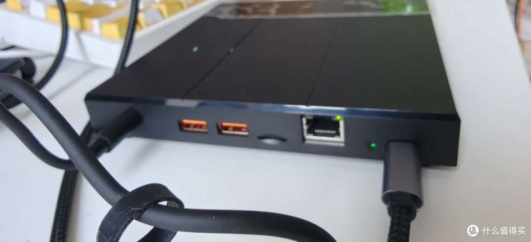 旧旗舰别堆在抽屉吃灰,泽文手作骁龙8Gen2魔改游戏盒子体验