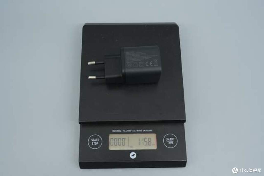 掌心大小的100W双C口快充拆解