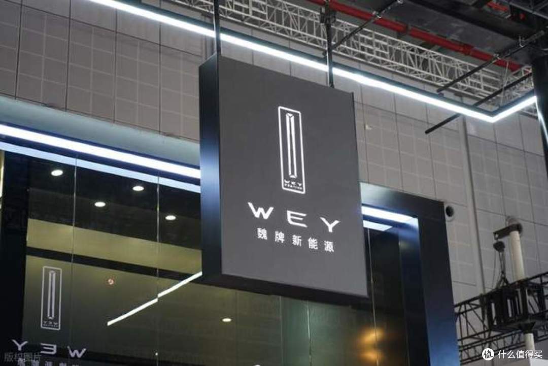 一车双版型!魏牌V8X正式上市,23.98 万起,5款车型卖点全部讲透