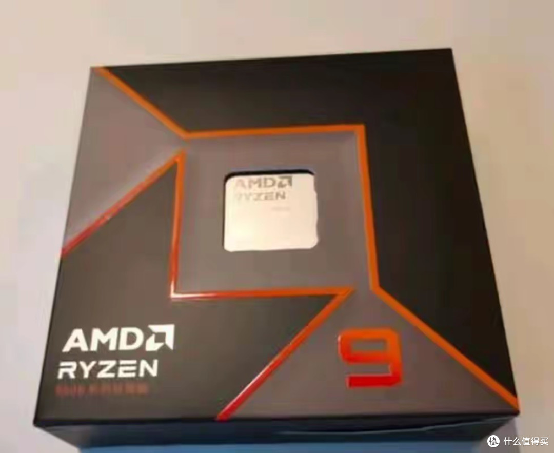 AMD没出过9800X,但9800X3D比9700X贵1300元,值吗