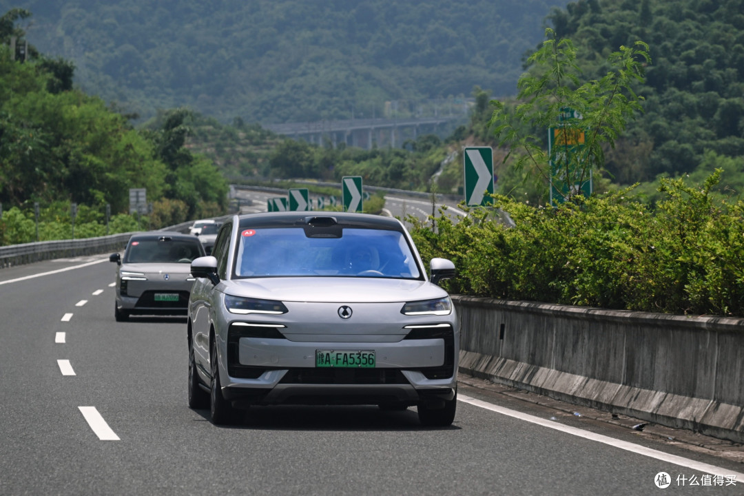 驰骋山海,绿色远航|比亚迪丝路万里行收官,从深圳驶向海外
