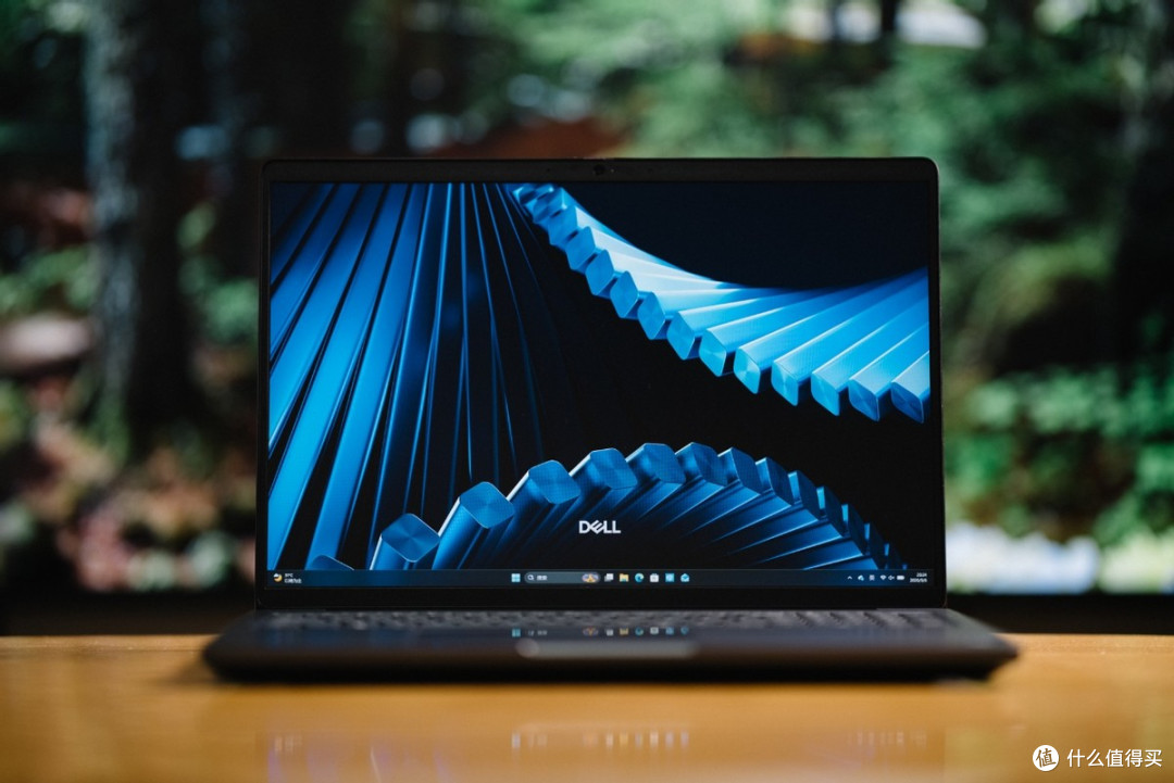 Dell Pro Precision 5 16移动工作站:看似商务本,实则内藏乾坤