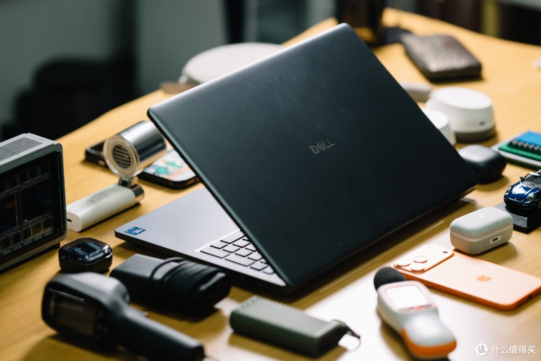 Dell Pro Precision 5 16移动工作站:看似商务本,实则内藏乾坤
