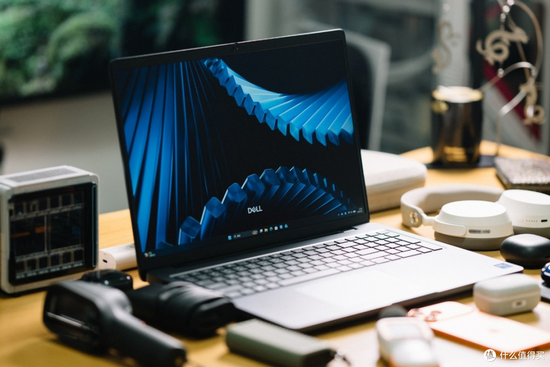 Dell Pro Precision 5 16移动工作站:看似商务本,实则内藏乾坤