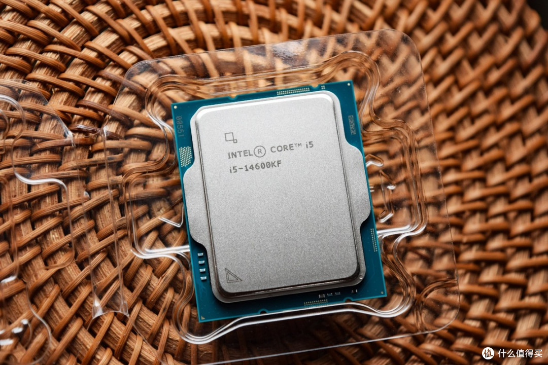 2026开学季全新装机,是选择选Intel D4平台还是intel D5平台?