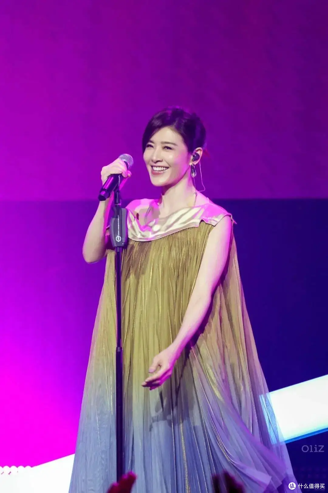 初代"玉女掌门人"近况曝光,56岁长这样!网友:怎么都不会老的…