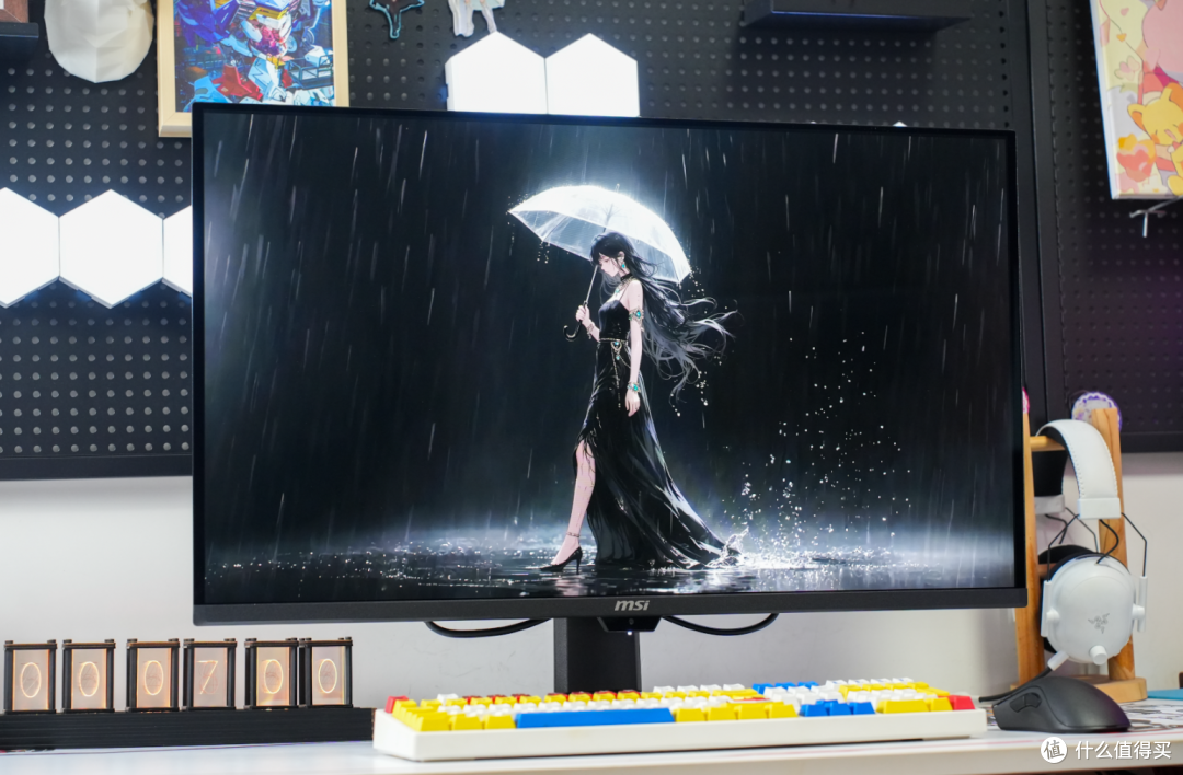 今年最稳的4K OLED显示器?微星MPG 322UR QD-OLED X24流光实测