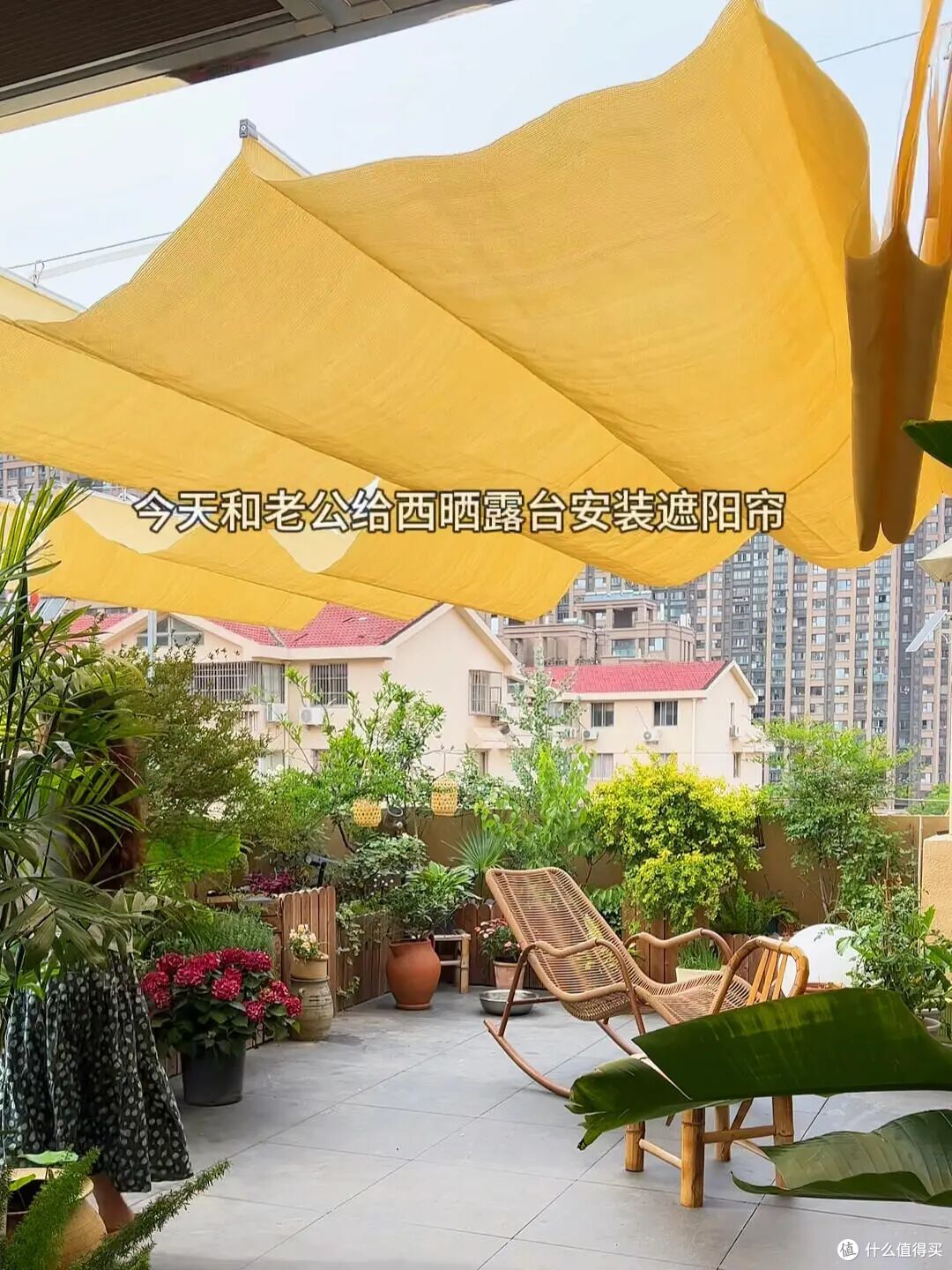 一楼住了5年,卖掉换到了顶楼,发现两者区别很大,还是顶楼好