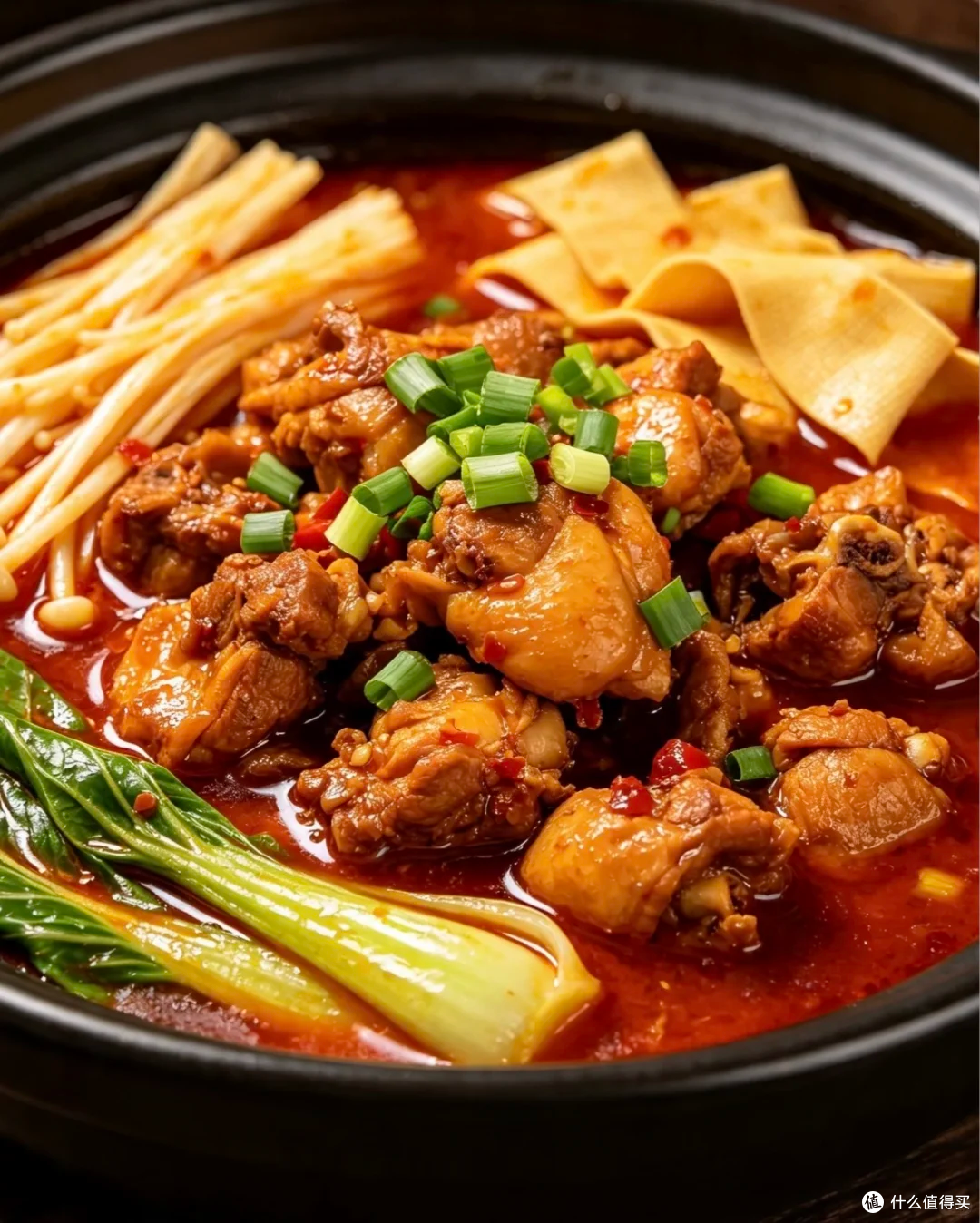 麻辣火锅鸡鲜香软烂，越炖越入味