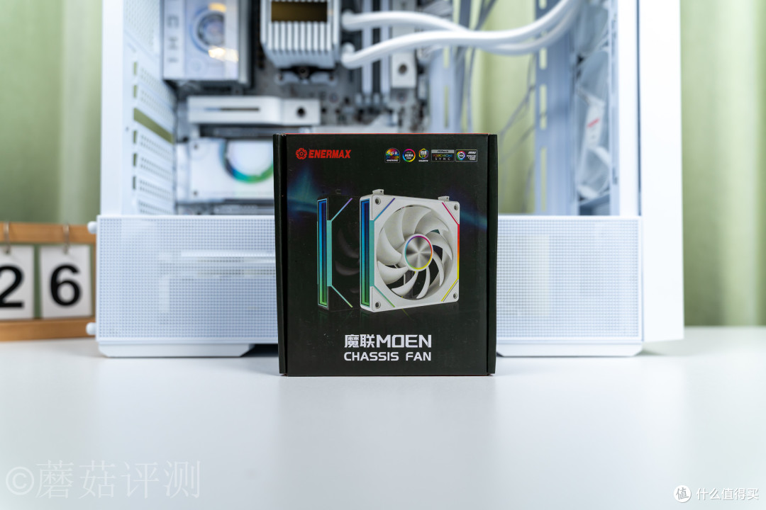 不止于白,是旗舰堆料和科幻美学、华擎X870ETaiChi太极White主板