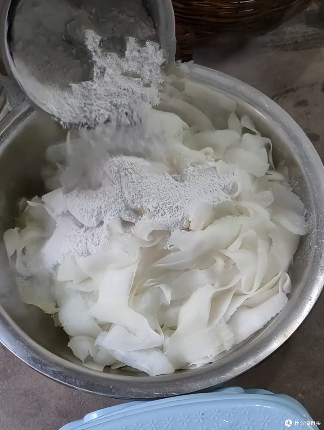 立秋后这5种菜抓紧晒,便宜量大,晒干炖肉超香,过冬有好菜了
